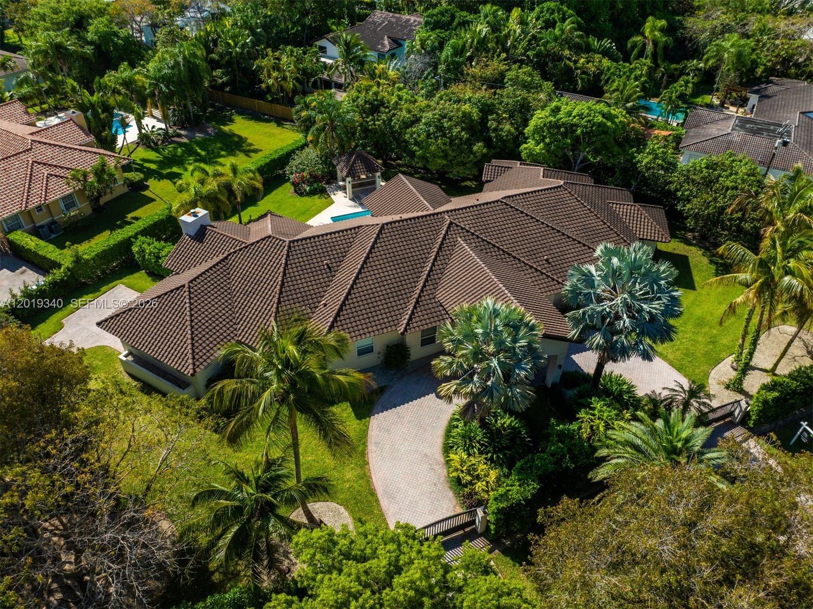 12801 Old Cutler Rd Pinecrest, FL 33156