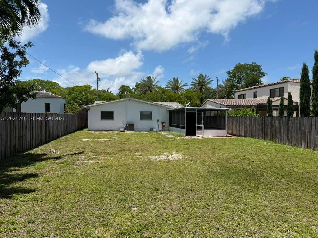 5127 Alton Rd Miami Beach, FL 33140