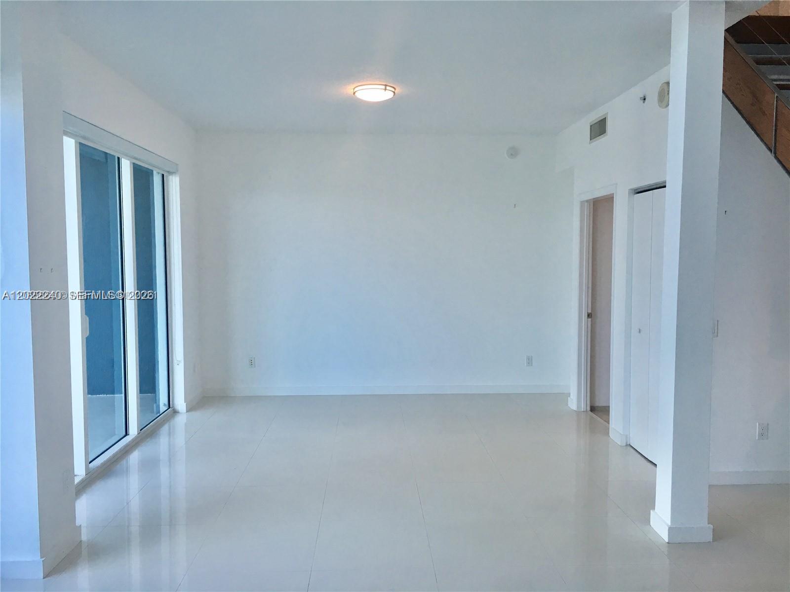 image Infinity at Brickell12
