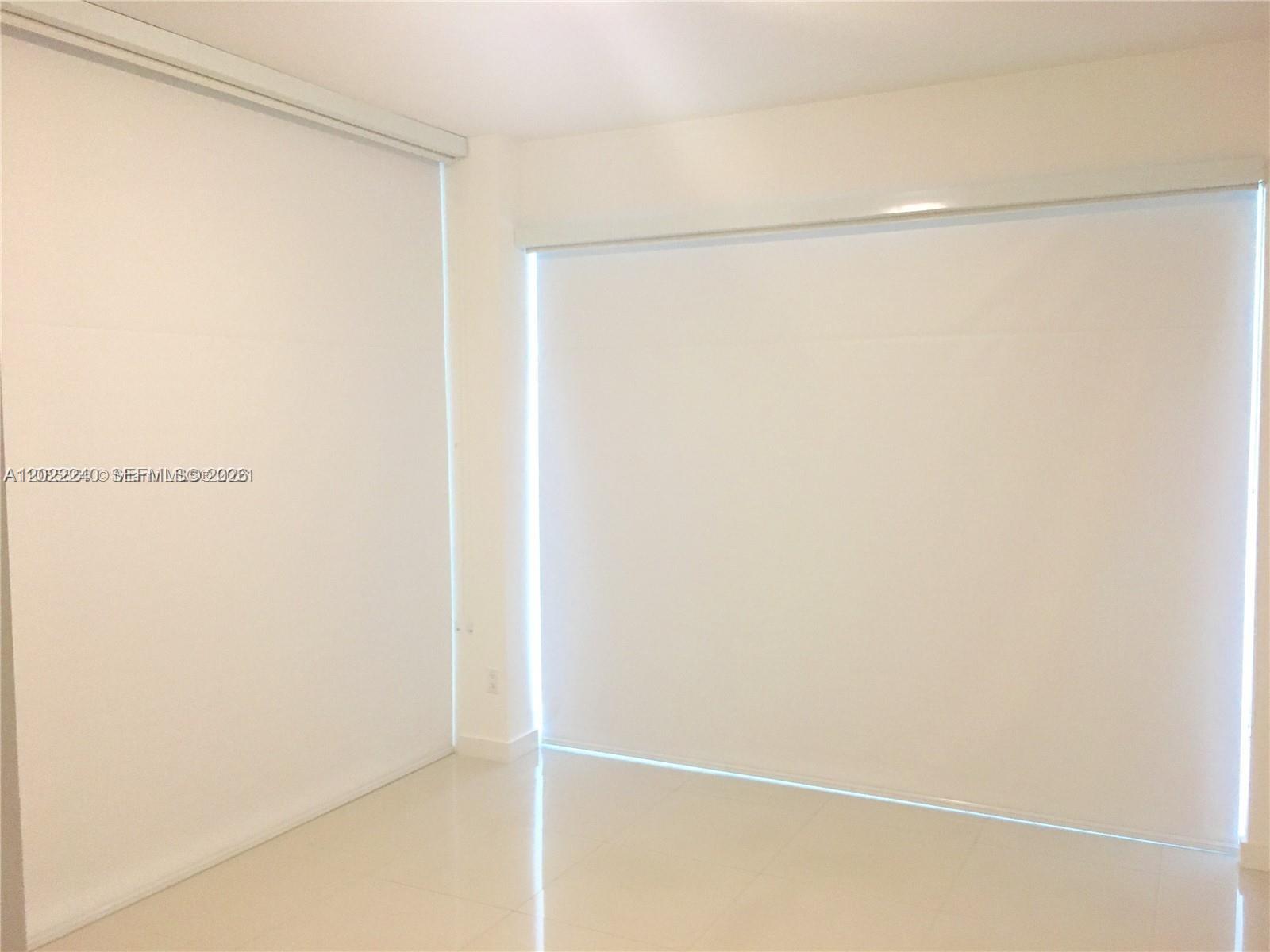 image Infinity at Brickell17