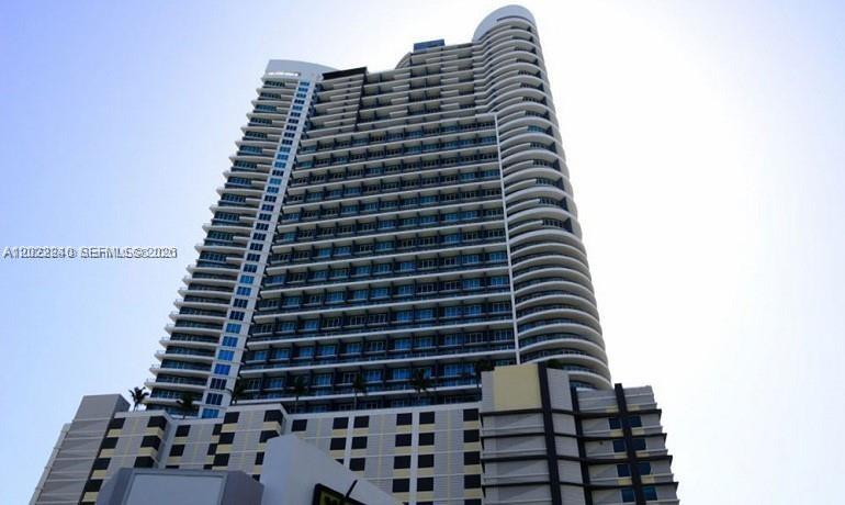 image Infinity at Brickell19