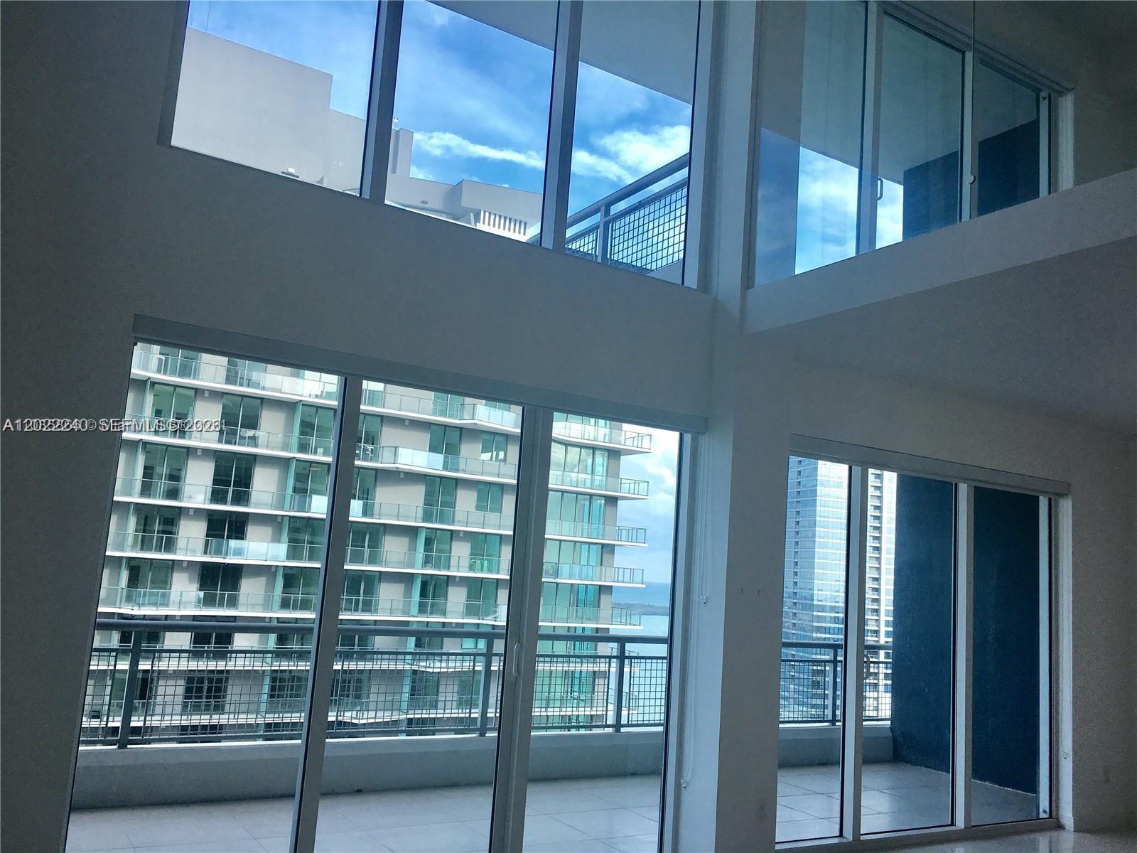 image Infinity at Brickell2