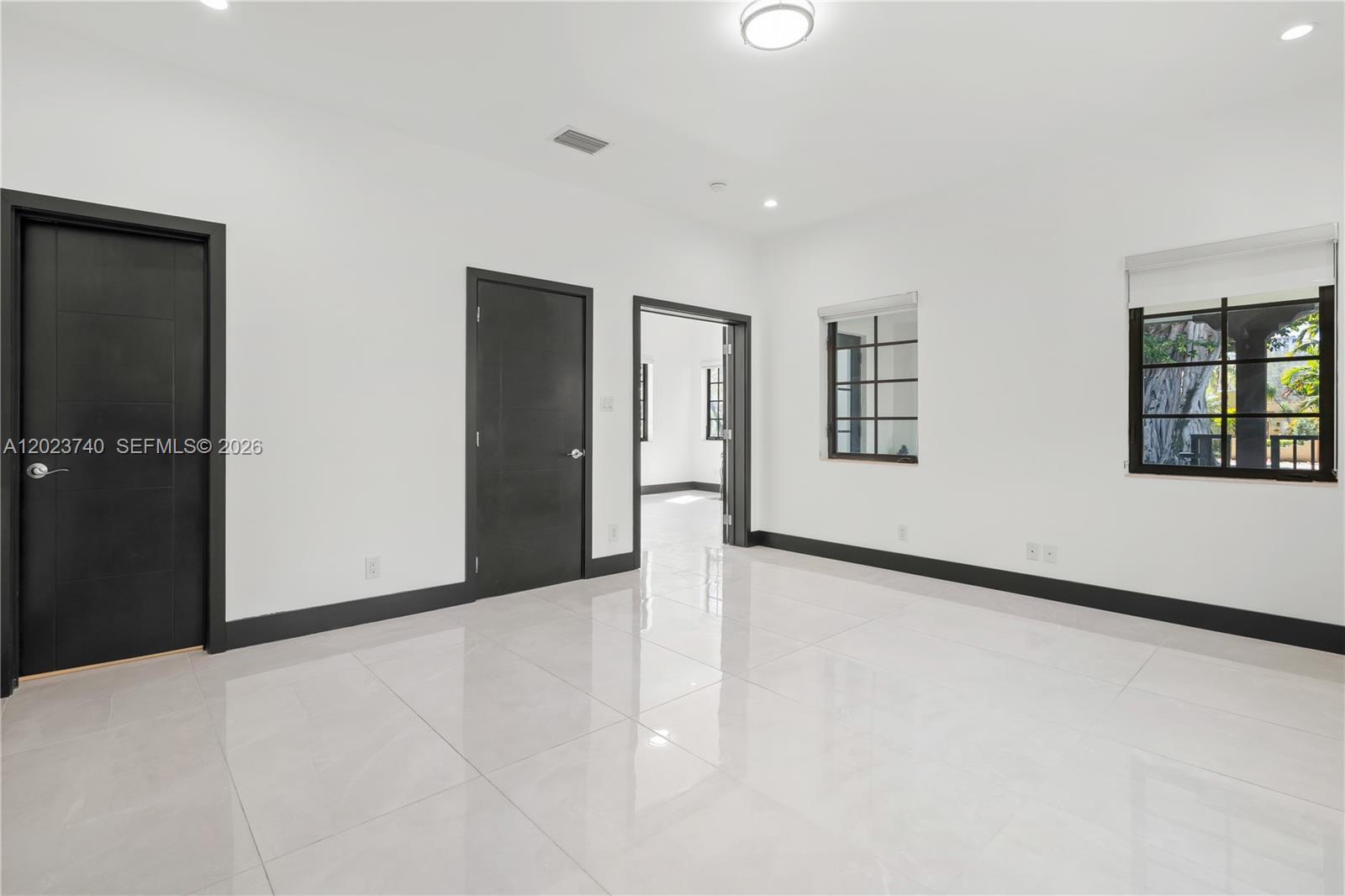 519 Alhambra Cir Coral Gables, FL 33134