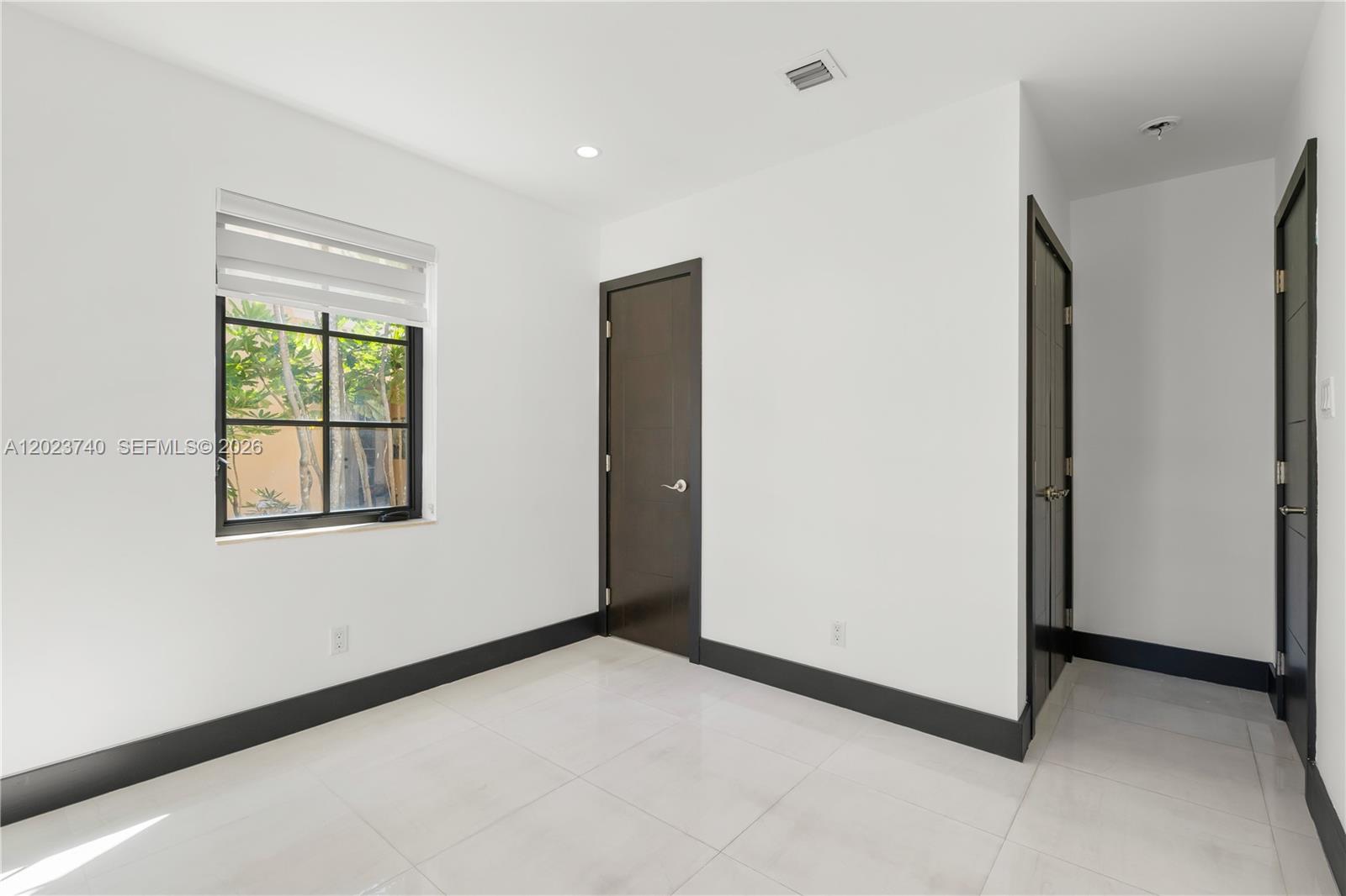 519 Alhambra Cir Coral Gables, FL 33134