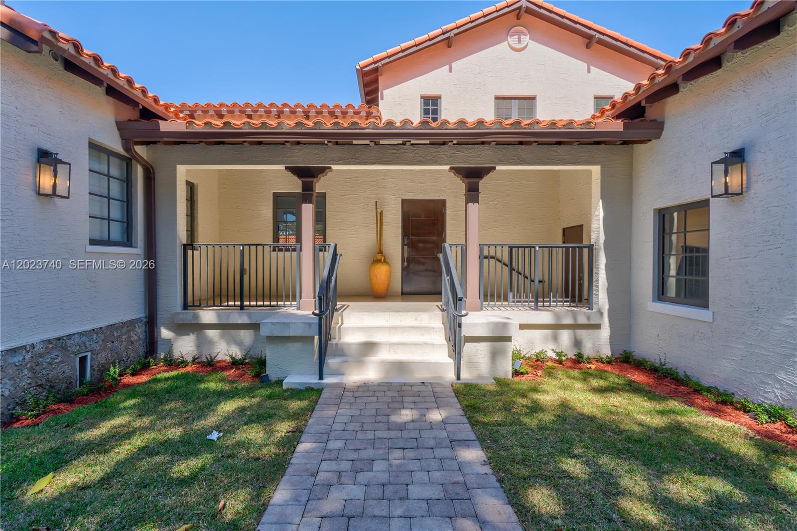 519 Alhambra Cir Coral Gables, FL 33134