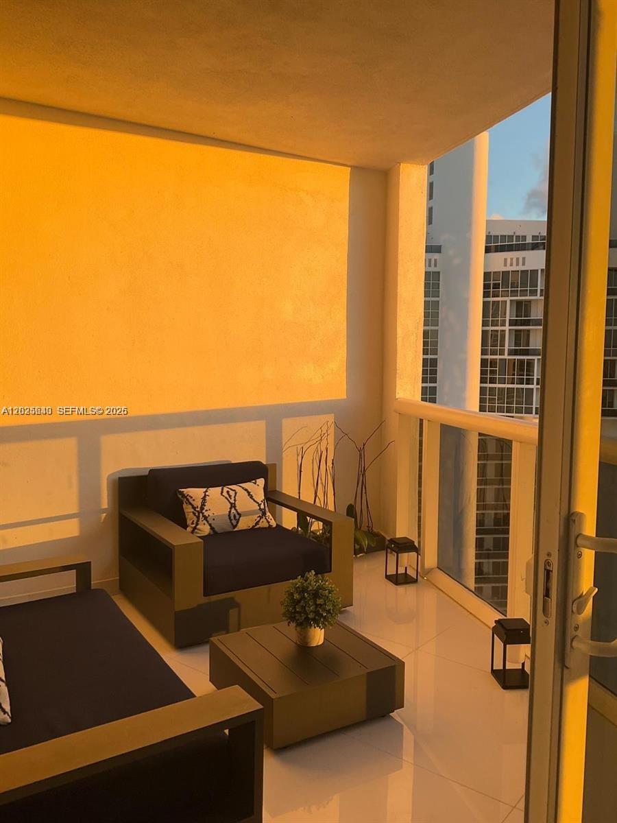 image Trump Royale6
