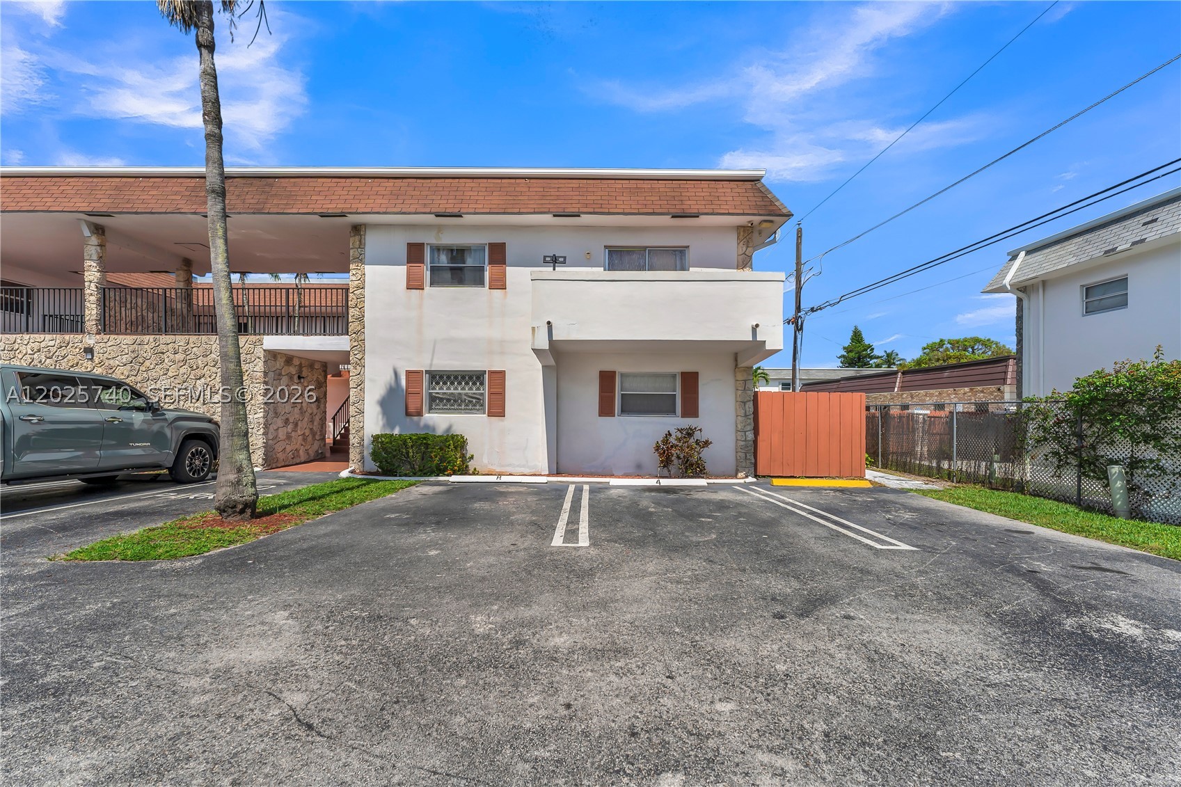 321 SW 1st Ct #K-4