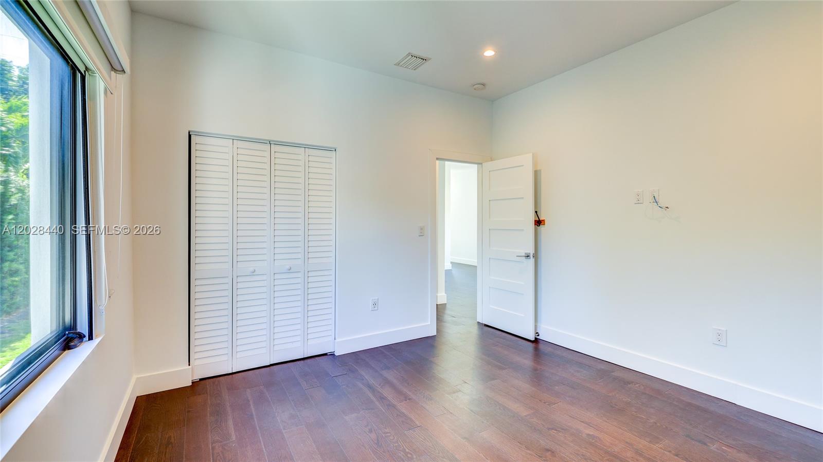 426 Aragon Ave Coral Gables, FL 33134