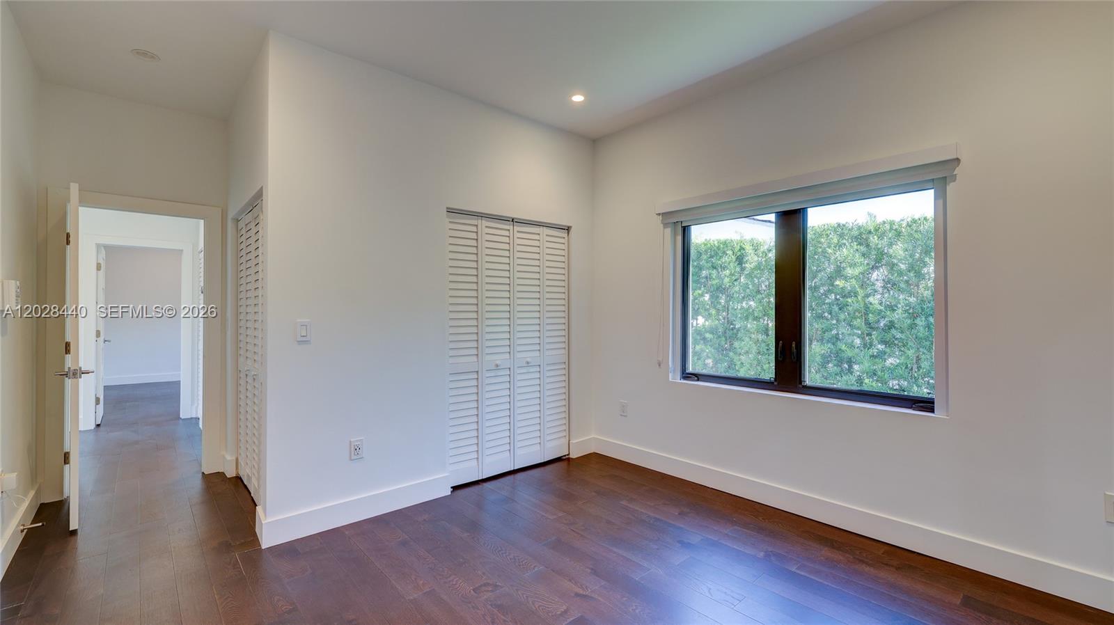 426 Aragon Ave Coral Gables, FL 33134