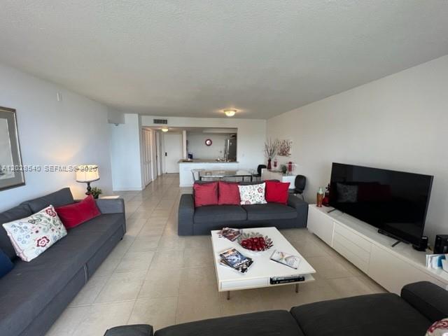 4900 N Ocean Blvd #1101 Lauderdale By The Sea, FL 33308