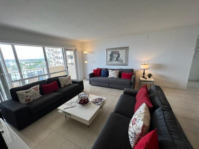 4900 N Ocean Blvd #1101 Lauderdale By The Sea, FL 33308