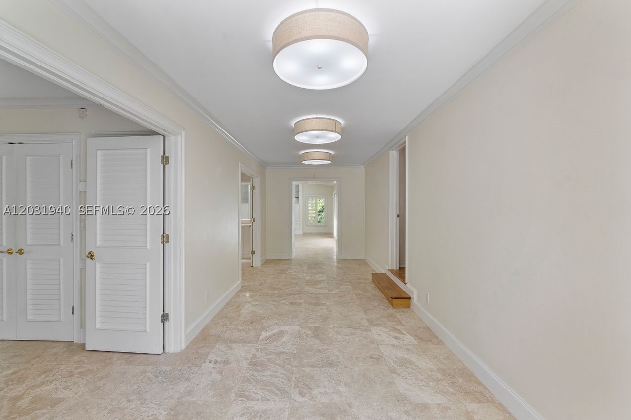 1037 Alfonso Ave Coral Gables, FL 33146