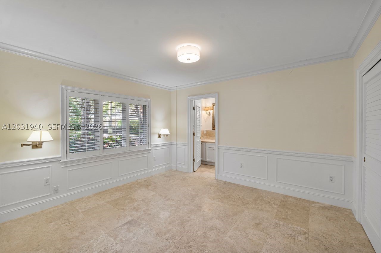 1037 Alfonso Ave Coral Gables, FL 33146