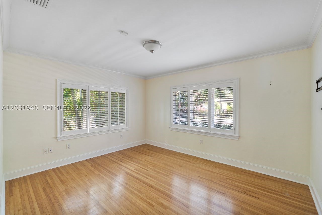 1037 Alfonso Ave Coral Gables, FL 33146