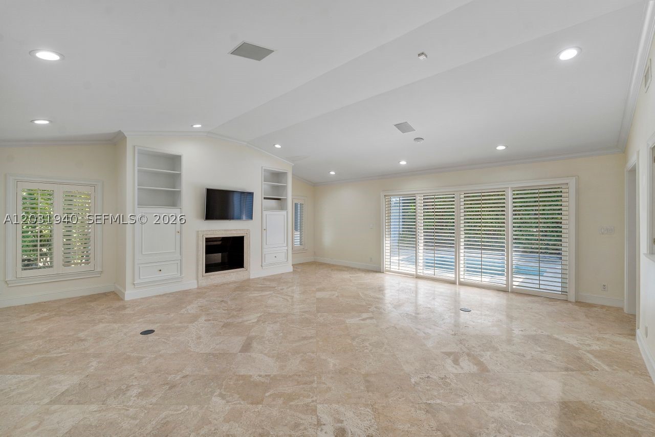 1037 Alfonso Ave Coral Gables, FL 33146