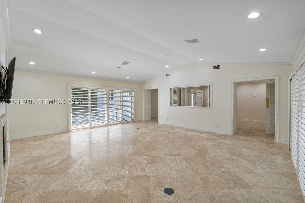 1037 Alfonso Ave Coral Gables, FL 33146