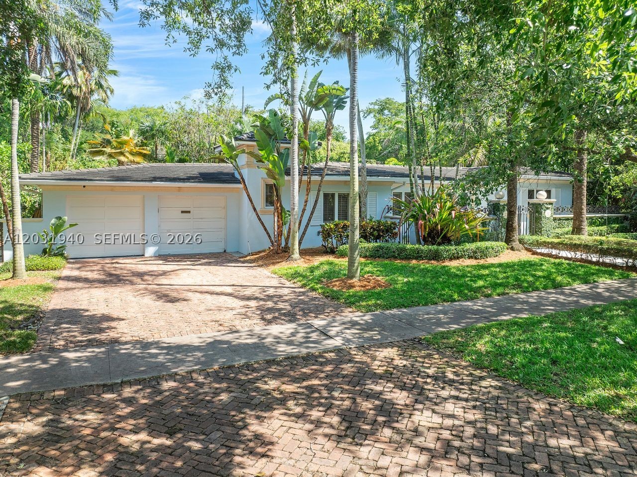 1037 Alfonso Ave Coral Gables, FL 33146
