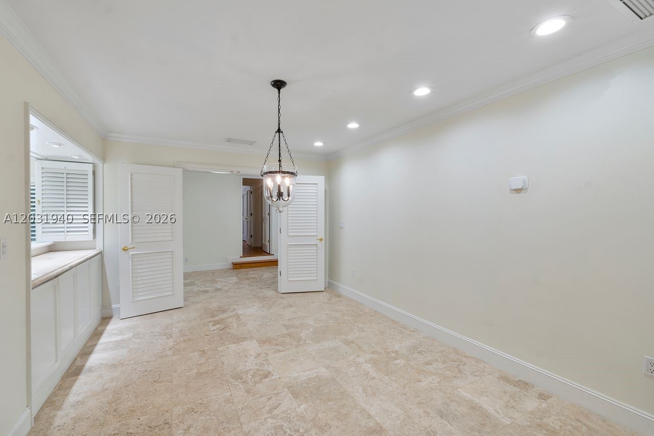 1037 Alfonso Ave Coral Gables, FL 33146