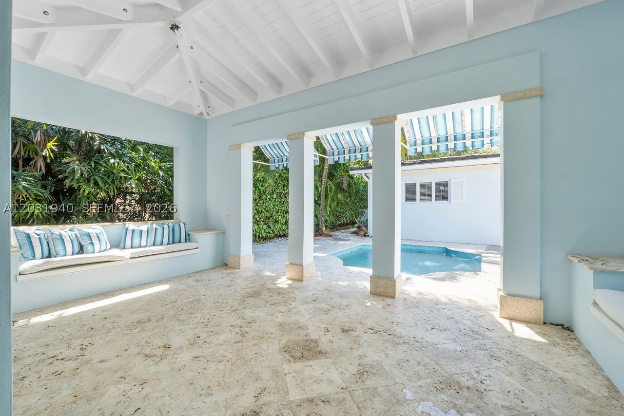 1037 Alfonso Ave Coral Gables, FL 33146