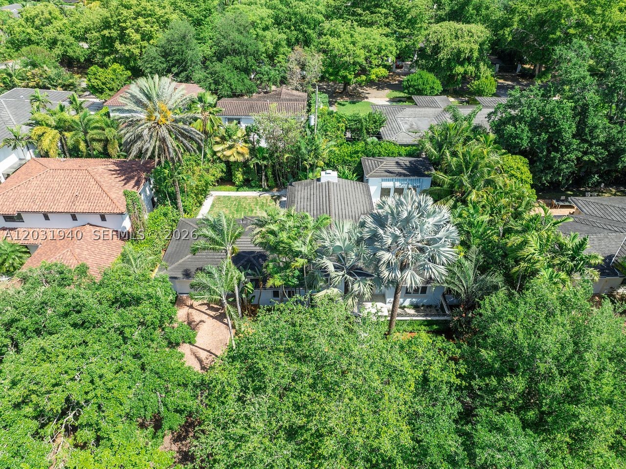 1037 Alfonso Ave Coral Gables, FL 33146