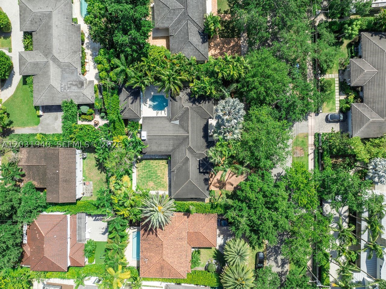 1037 Alfonso Ave Coral Gables, FL 33146