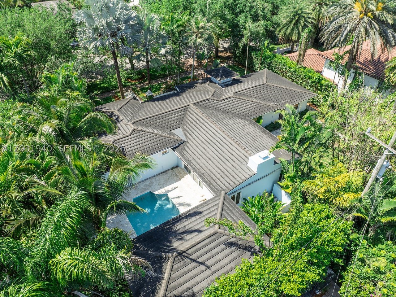1037 Alfonso Ave Coral Gables, FL 33146