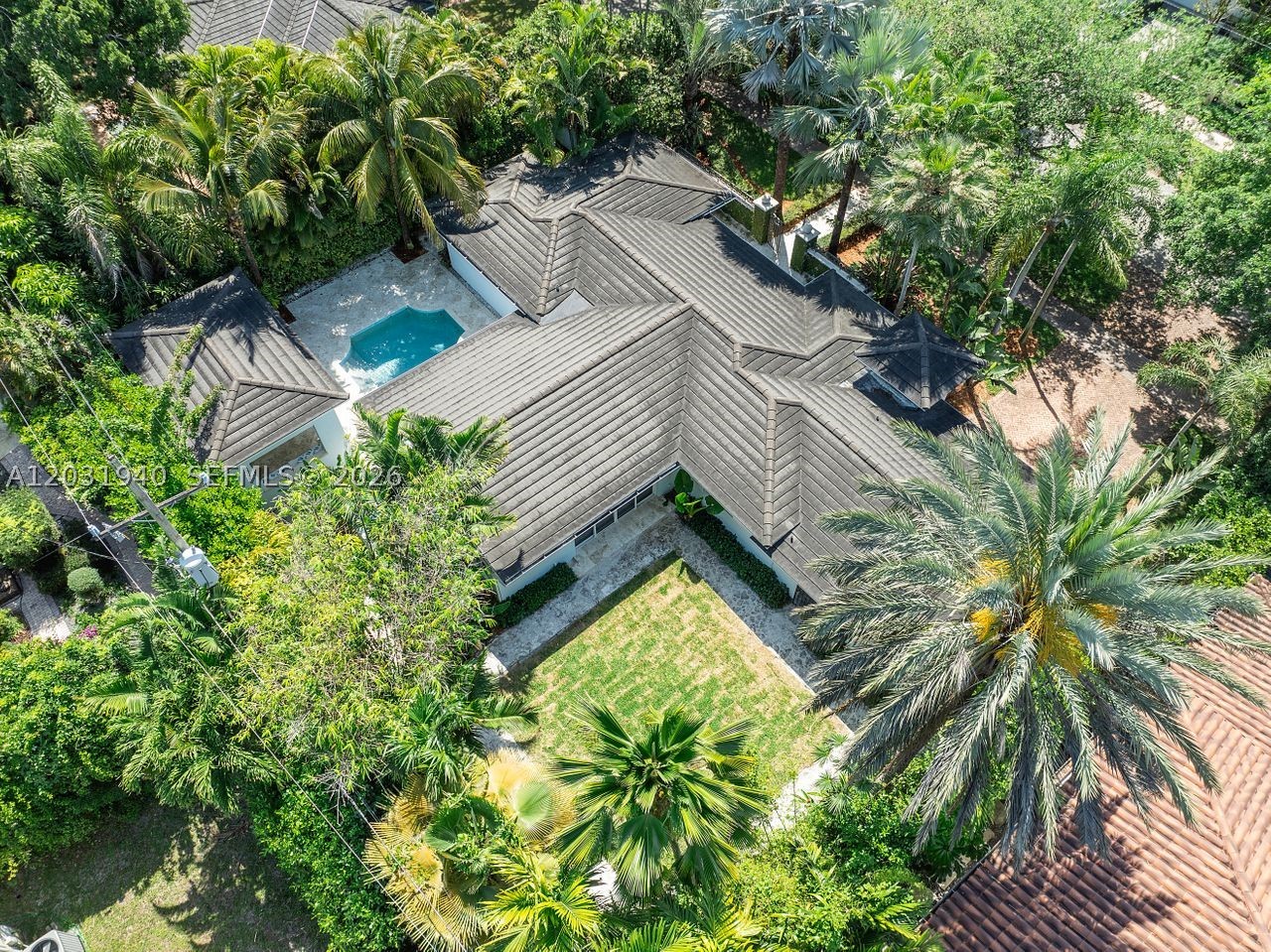 1037 Alfonso Ave Coral Gables, FL 33146