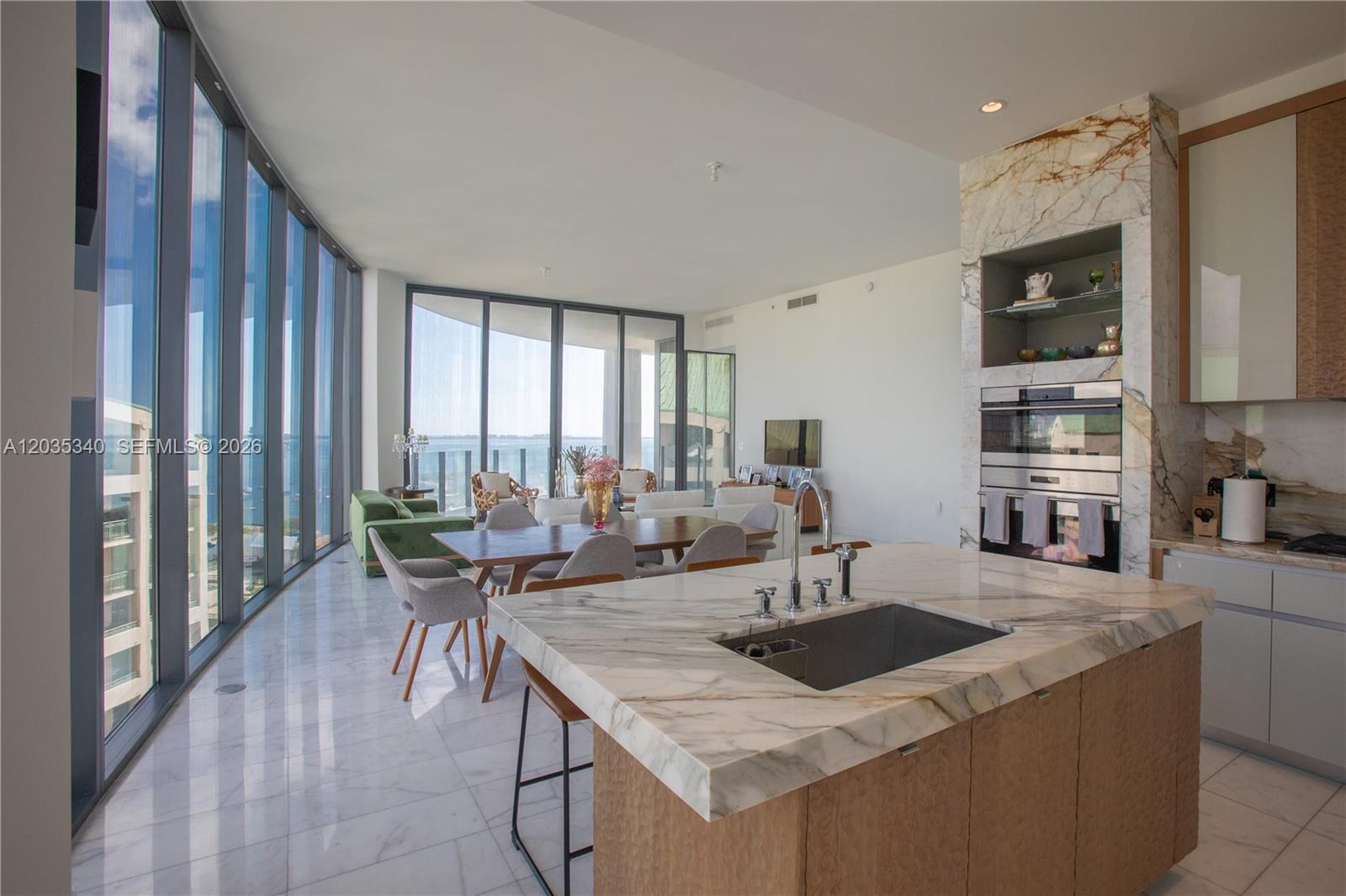 2821 S Bayshore #20D Miami, FL 33133