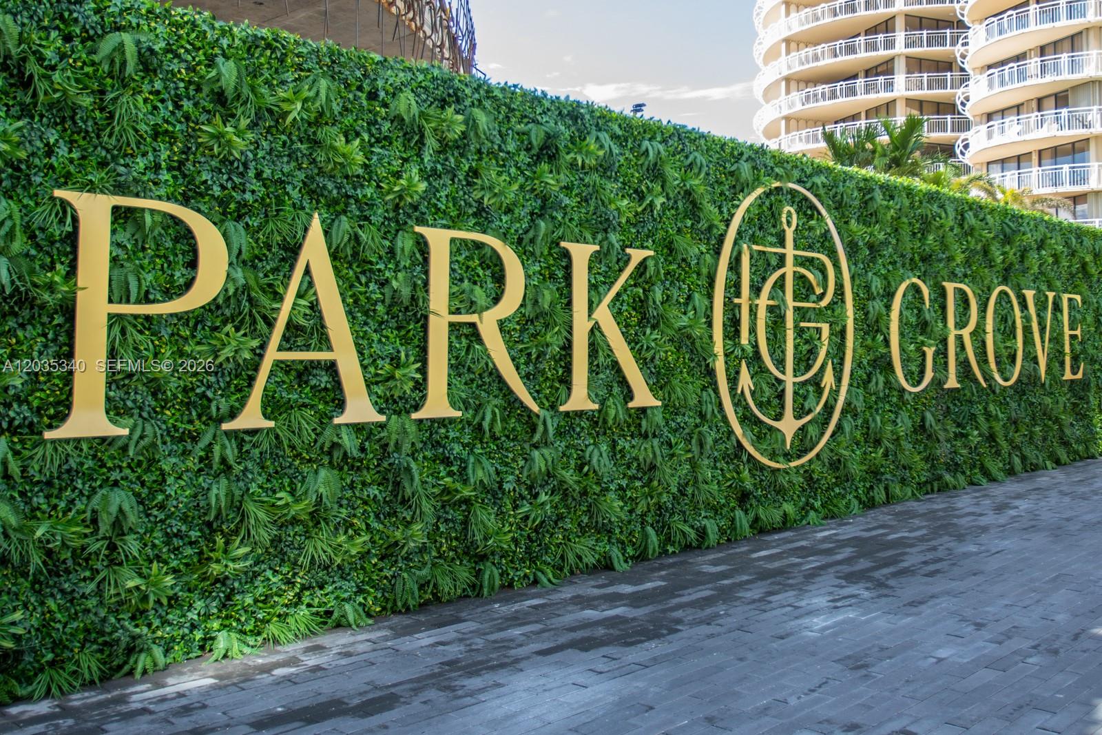 2821 S Bayshore #20D Miami, FL 33133