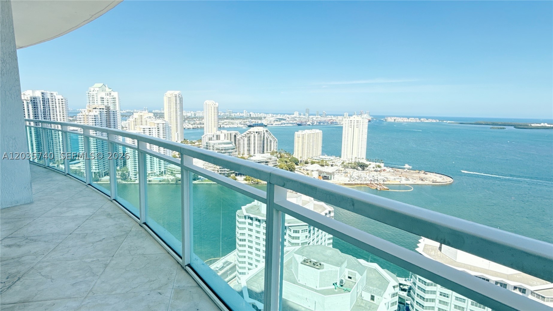 950 Brickell Bay Dr #3411