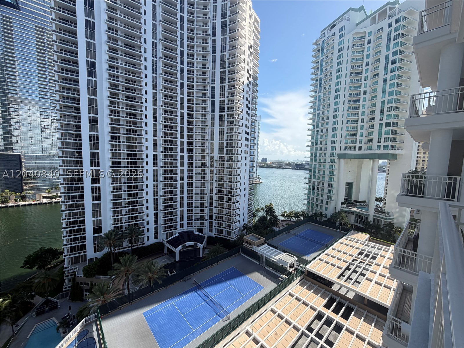 image Courts Brickell Key9