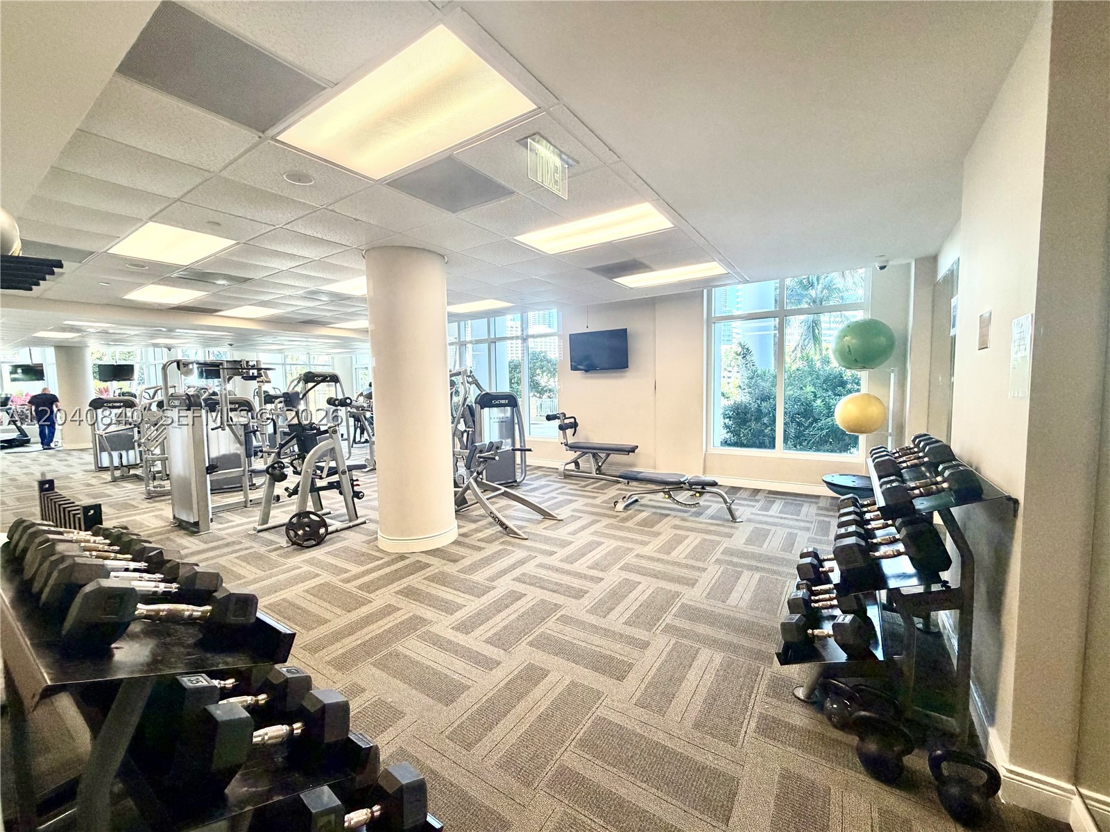 image Courts Brickell Key17