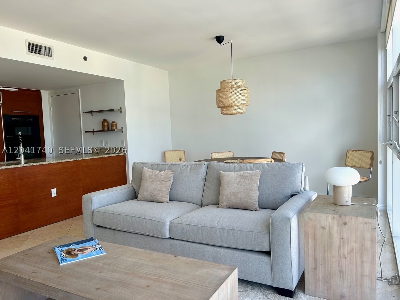 image Beach Club 25