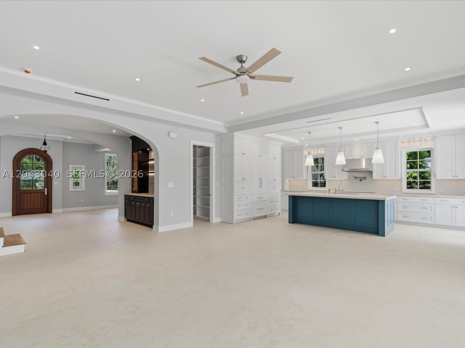 6333 SW 69th St South Miami, FL 33143