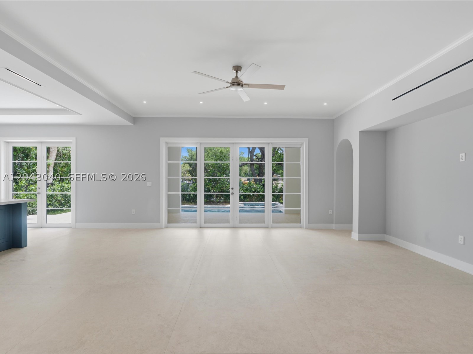 6333 SW 69th St South Miami, FL 33143