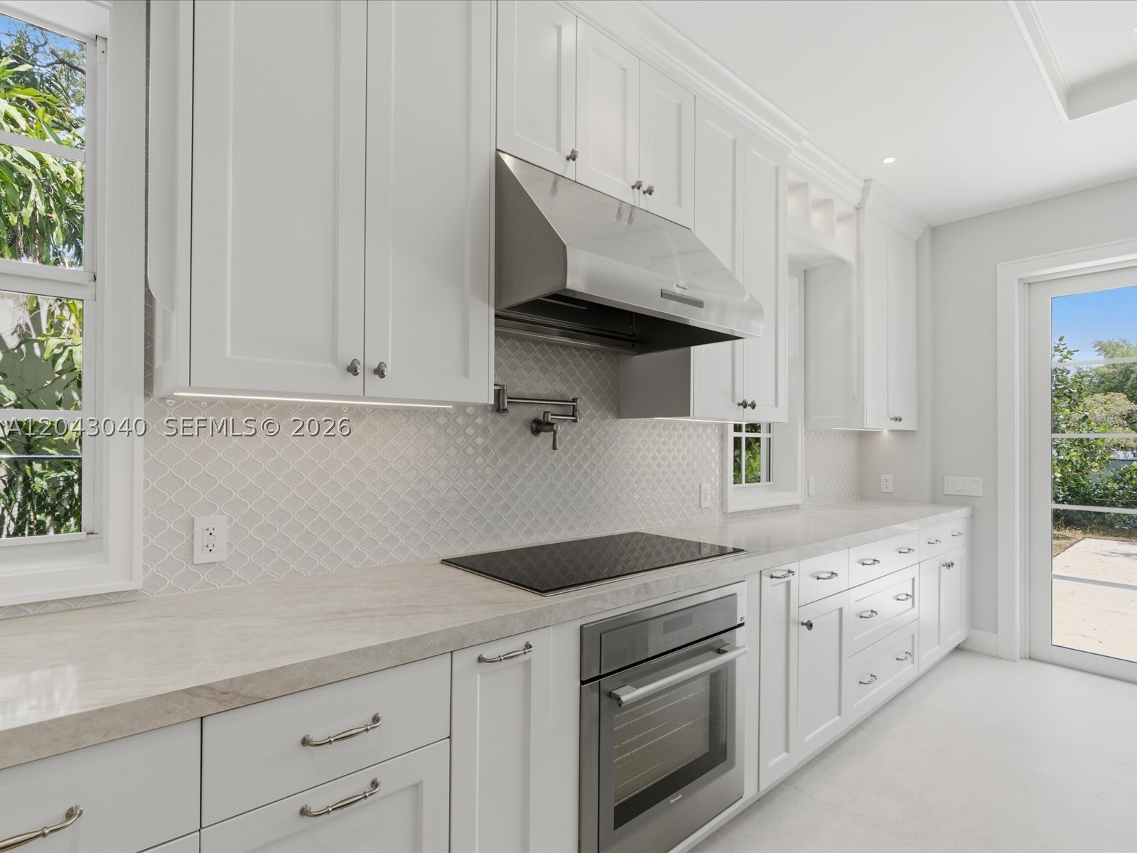 6333 SW 69th St South Miami, FL 33143
