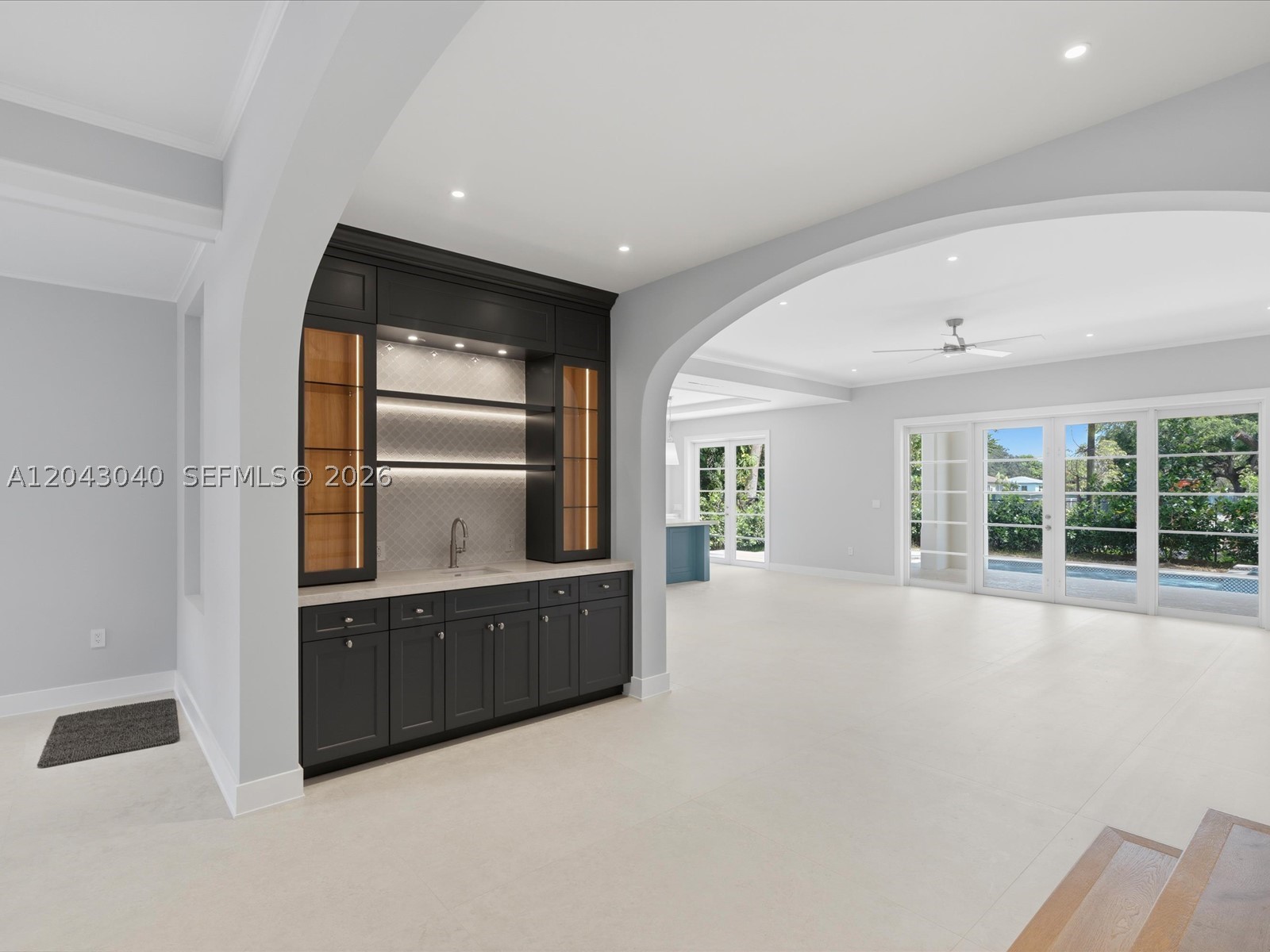 6333 SW 69th St South Miami, FL 33143