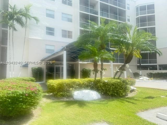 2821 N Miami Bch Blvd #2C