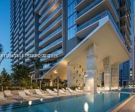 image Reach Brickell City Centre11