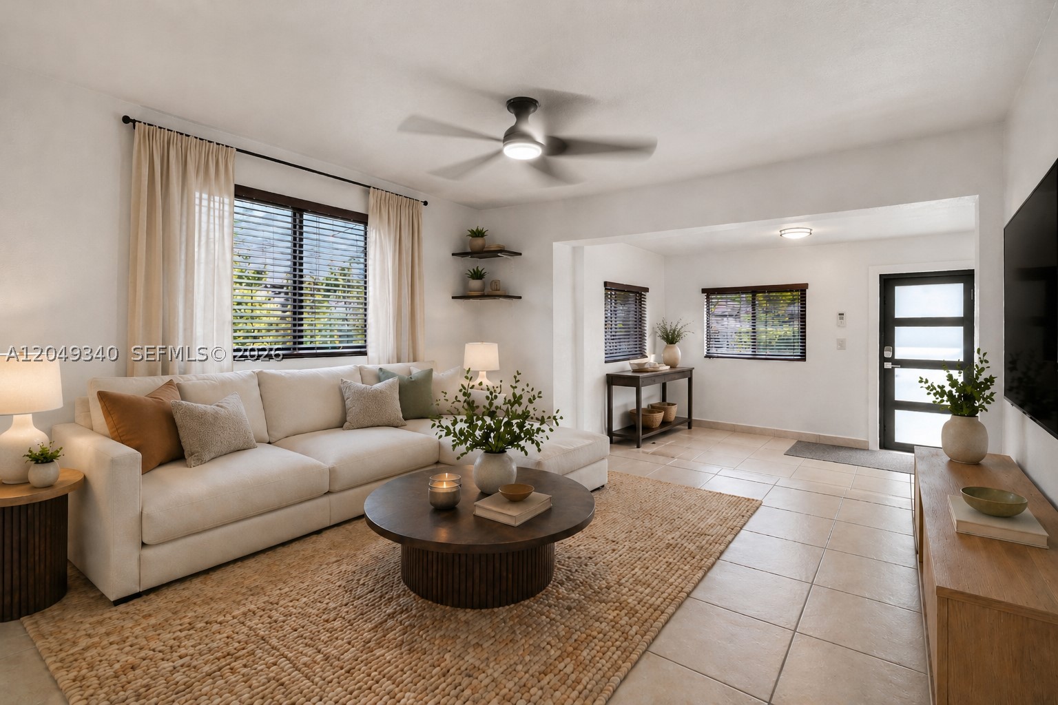 944 SW 10th Ave