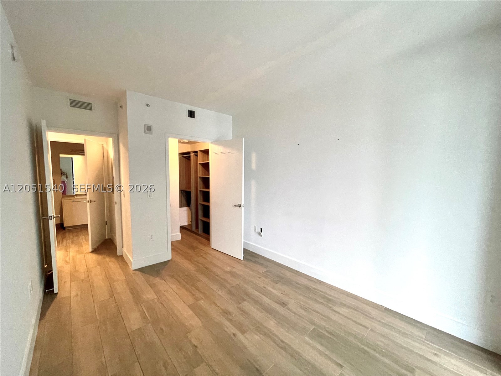 image 1010 Brickell15