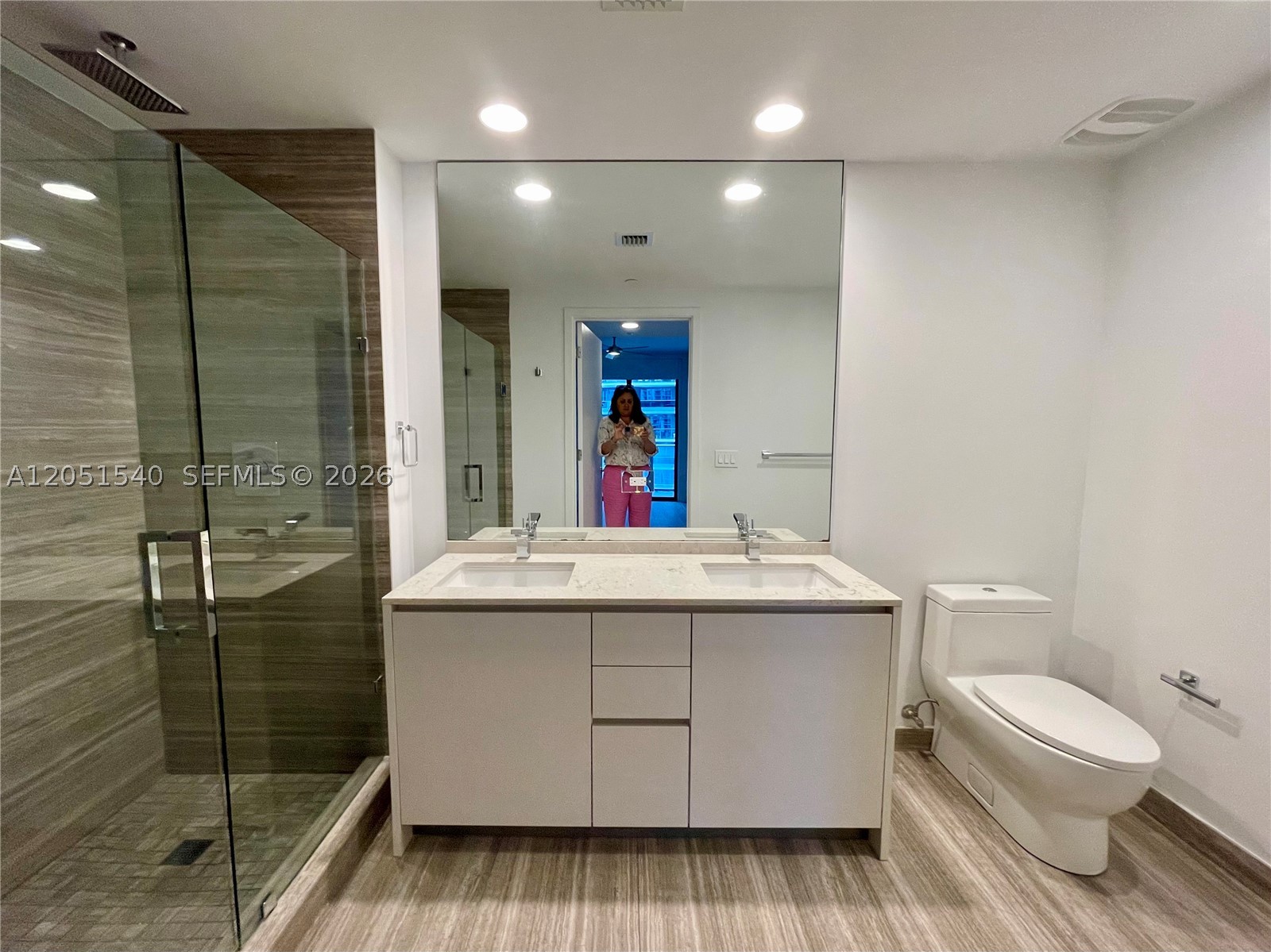 image 1010 Brickell18