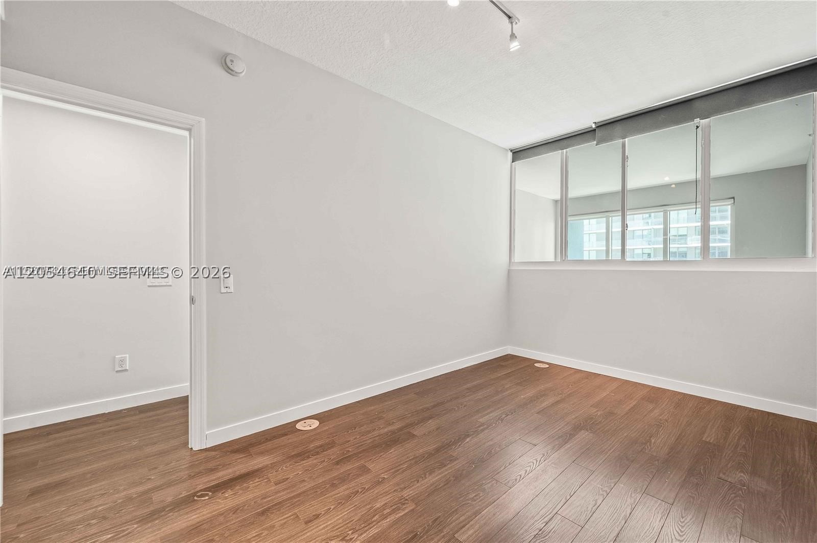 60 SW 13th St #3618 Miami, FL 33130