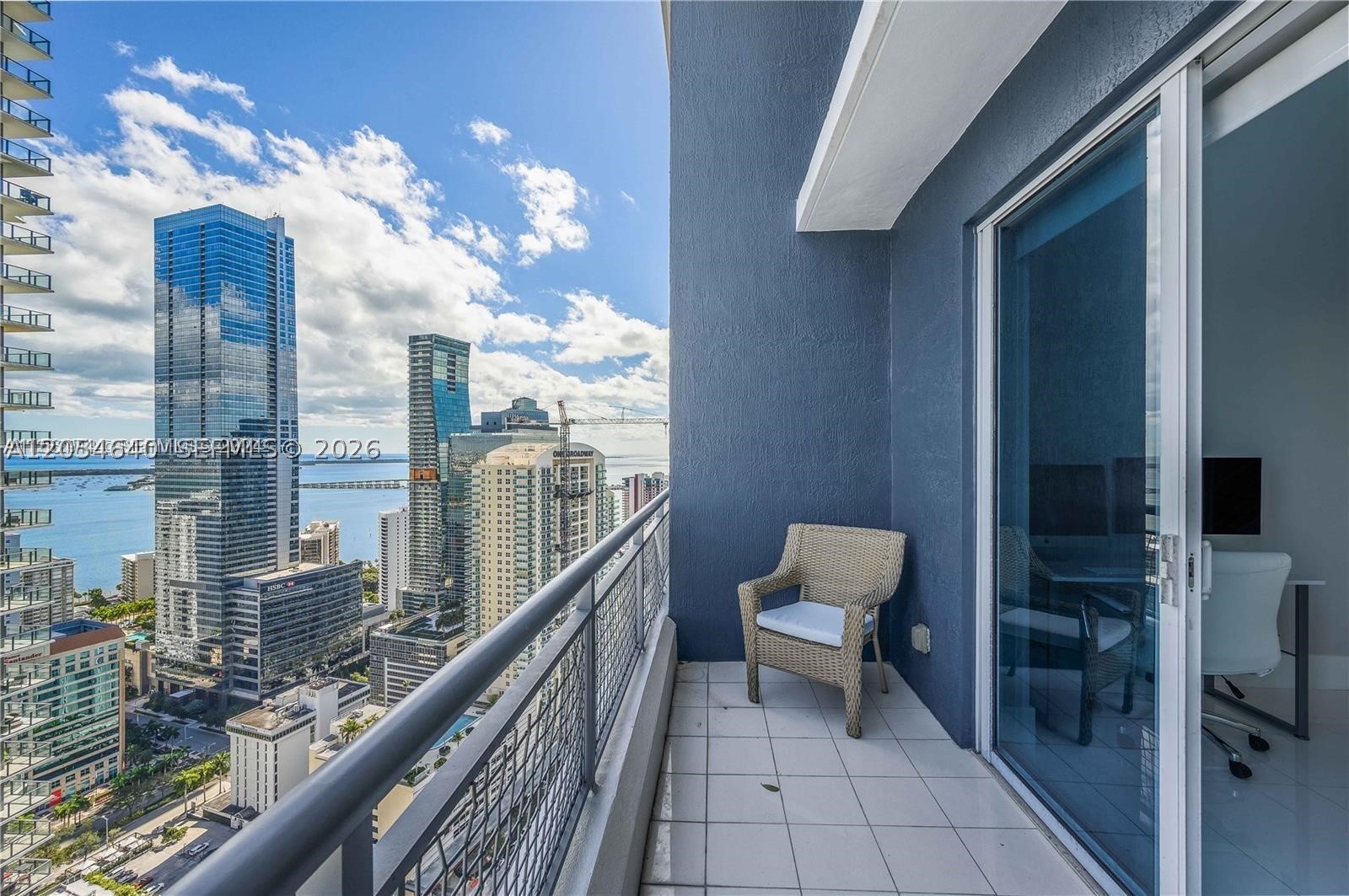60 SW 13th St #3618 Miami, FL 33130