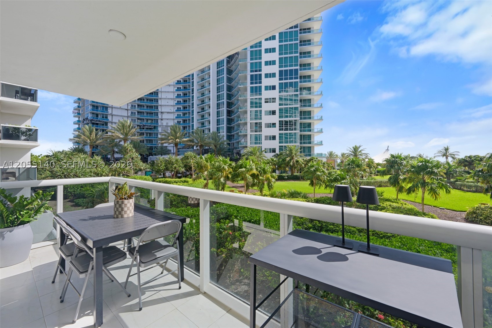 image Harbour House22