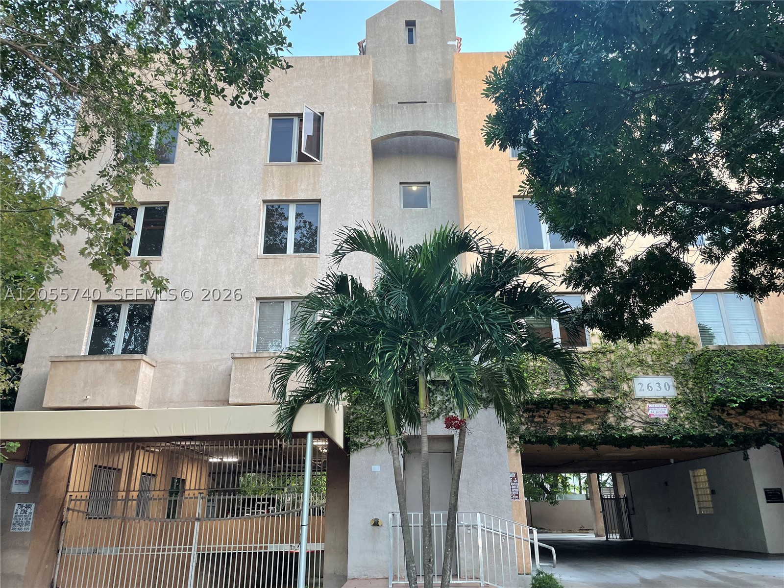 2630 SW 28th St #33