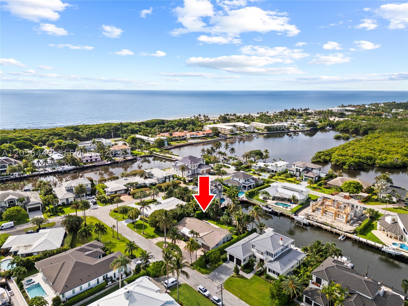 18 Eleuthera Dr Ocean Ridge, FL 33435