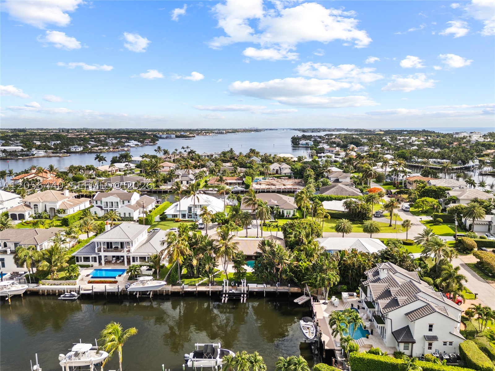 18 Eleuthera Dr Ocean Ridge, FL 33435