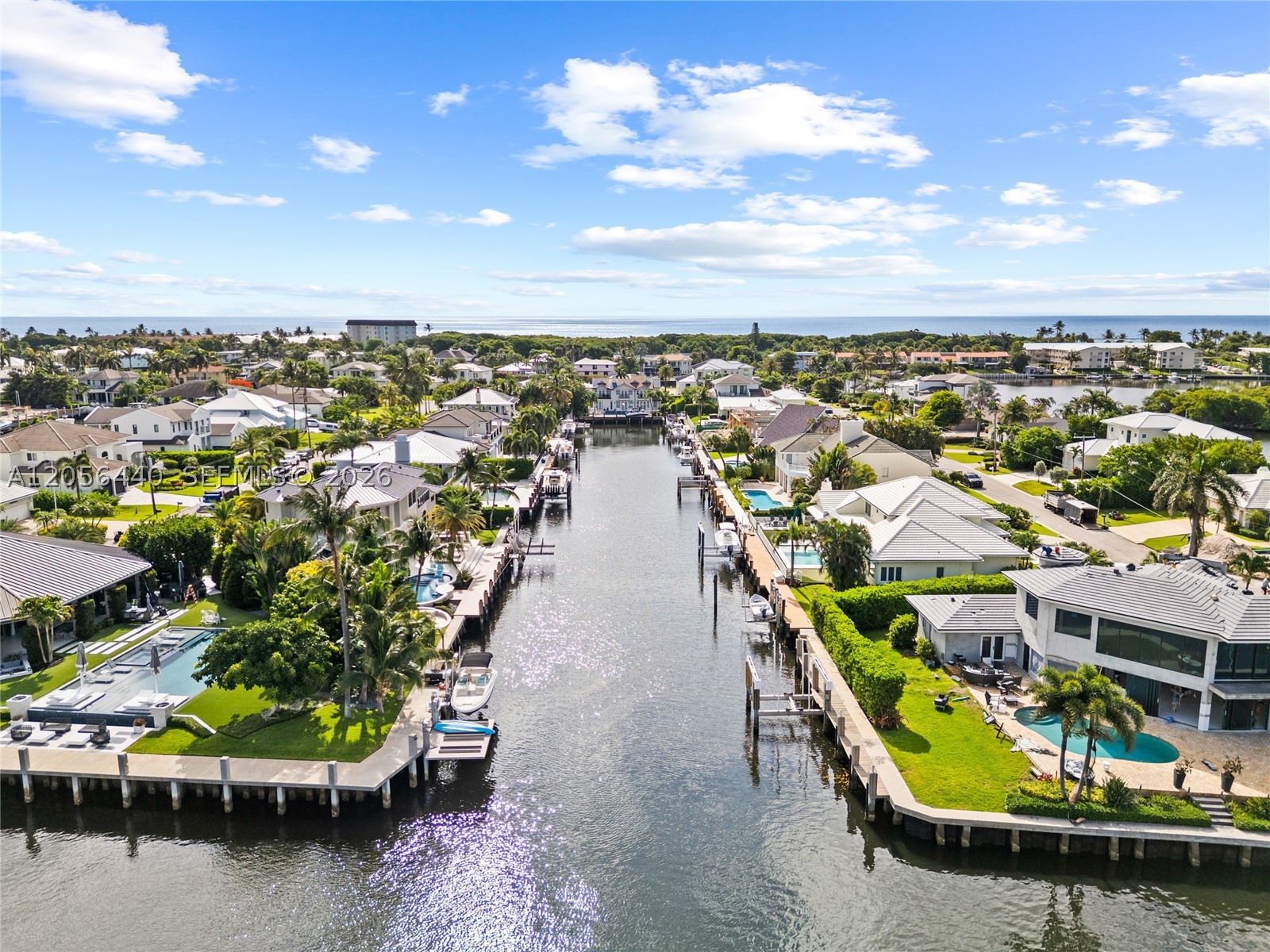 18 Eleuthera Dr Ocean Ridge, FL 33435