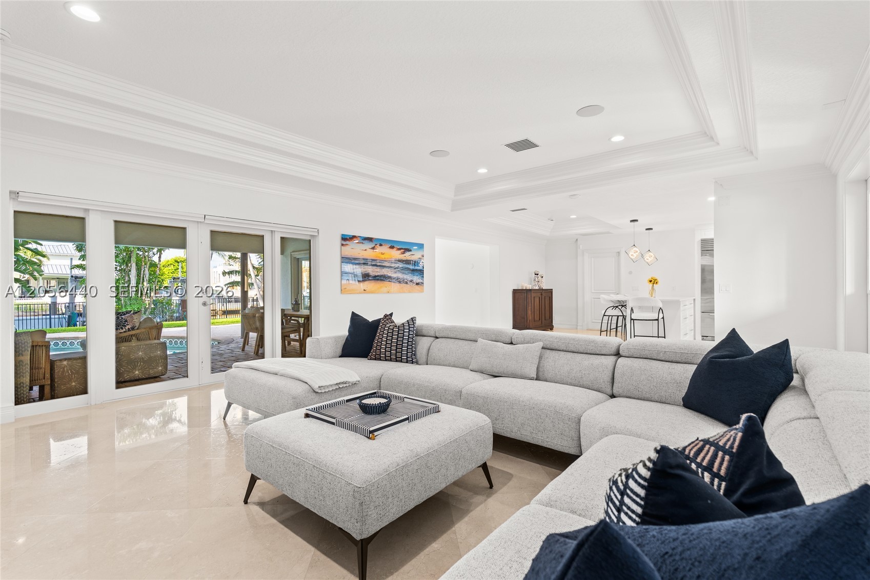 18 Eleuthera Dr Ocean Ridge, FL 33435